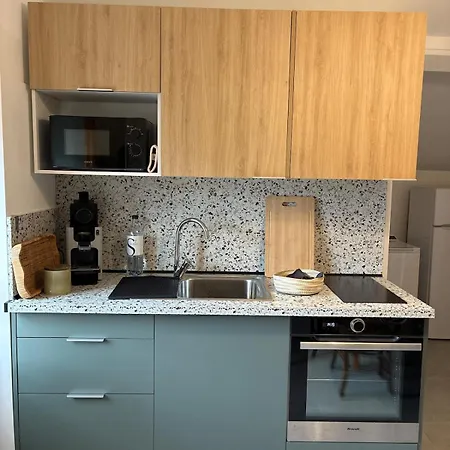 Sainte Lucie De Tallano,2 Personnes Au Centre Du Village Lägenhet